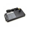 Cargador para portátil original Lenovo 230w 20v 11.5a rectangular / ACO-017
