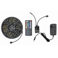 Tira de Luces LED / 5 metros / RGB / Control remoto / Resistencia al agua Ip65 / Incluye alimentador / Gembird / Led-s-rgb500-01