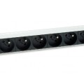 ÷ Regleta alimentacion aluminio rack 19