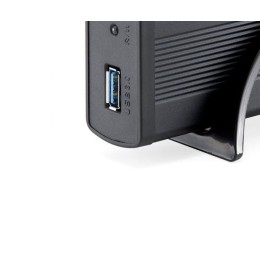 ÷ Caja externa 3.5