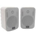 ÷ Altavoces 2.0 autoamplificados approx 15w por canal con soporte para colgar especificos para salas y