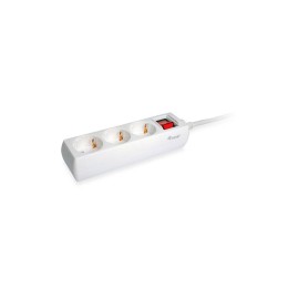 ÷ Regleta alimentacion equip con 3 tomas cable de red de 1.5 metros y boton de apagado encendido